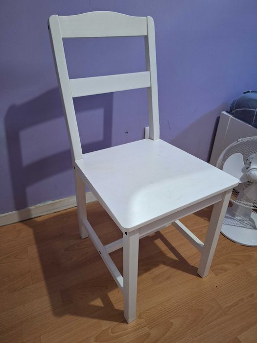 Cadeiras em bom estado