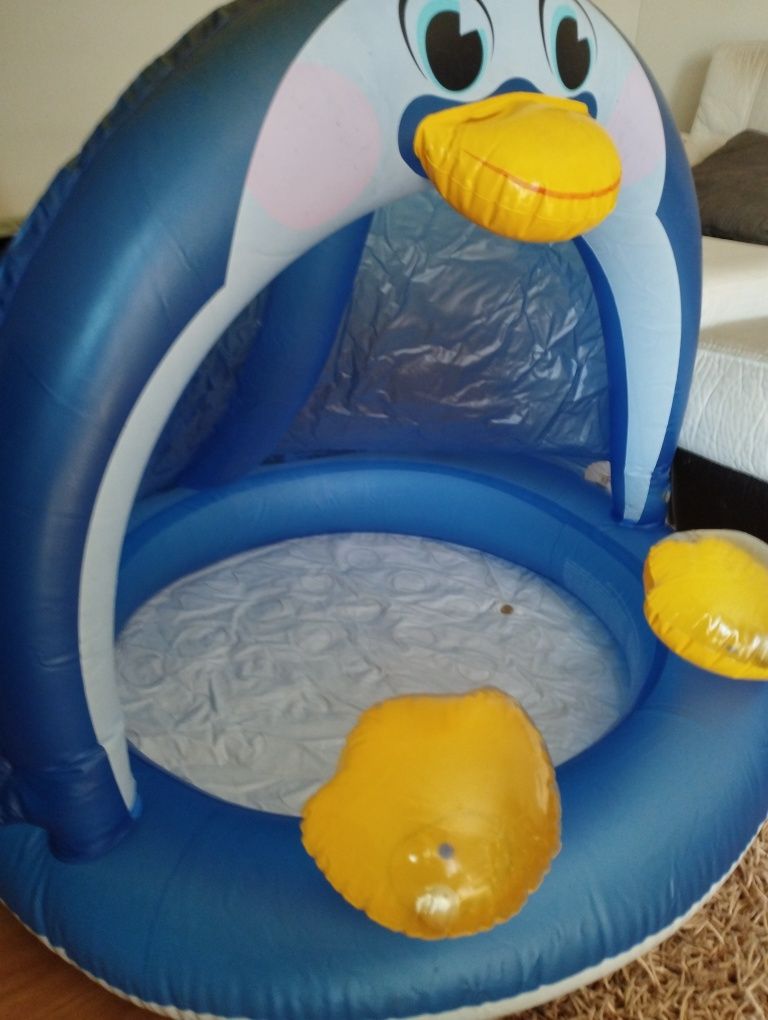 Piscina infantil insuflável Pinguim