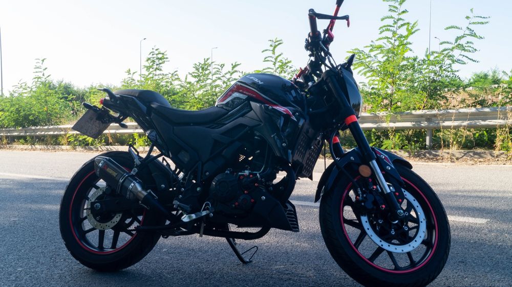 Продається Lifan SR220