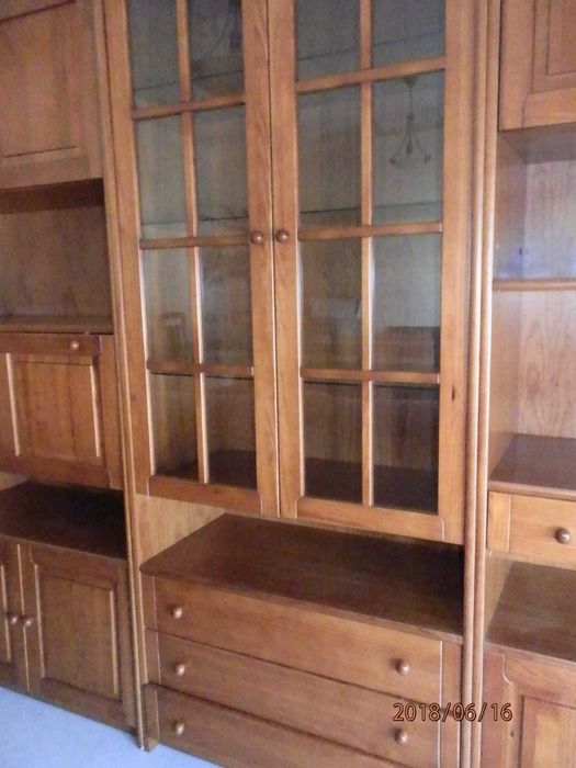 Estante para sala de jantar