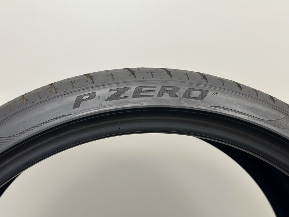 Нові літні шини Pirelli PZero PZ4 285/30 R22 101Y