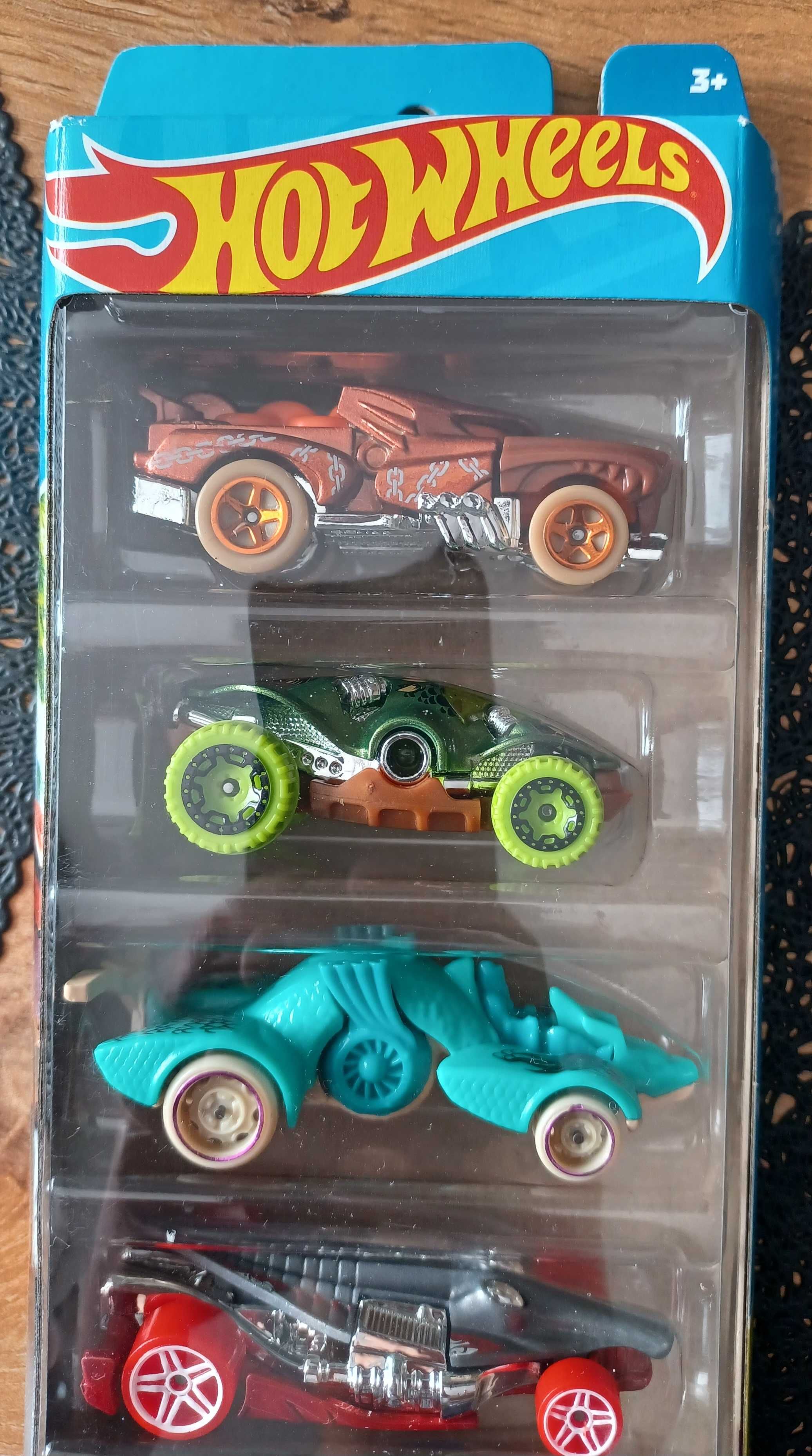 Nowy zestaw autek Hot wheels Street Beasts 5 pak samochodziki