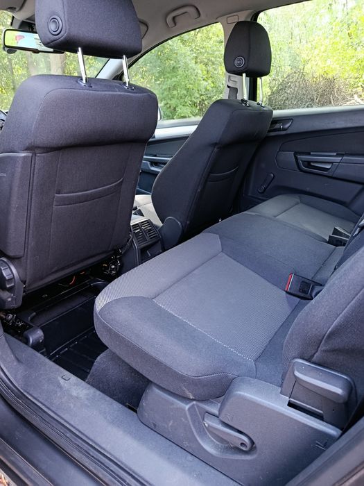 Продається opel zafira b в ідеальному стані пригнана з Германії