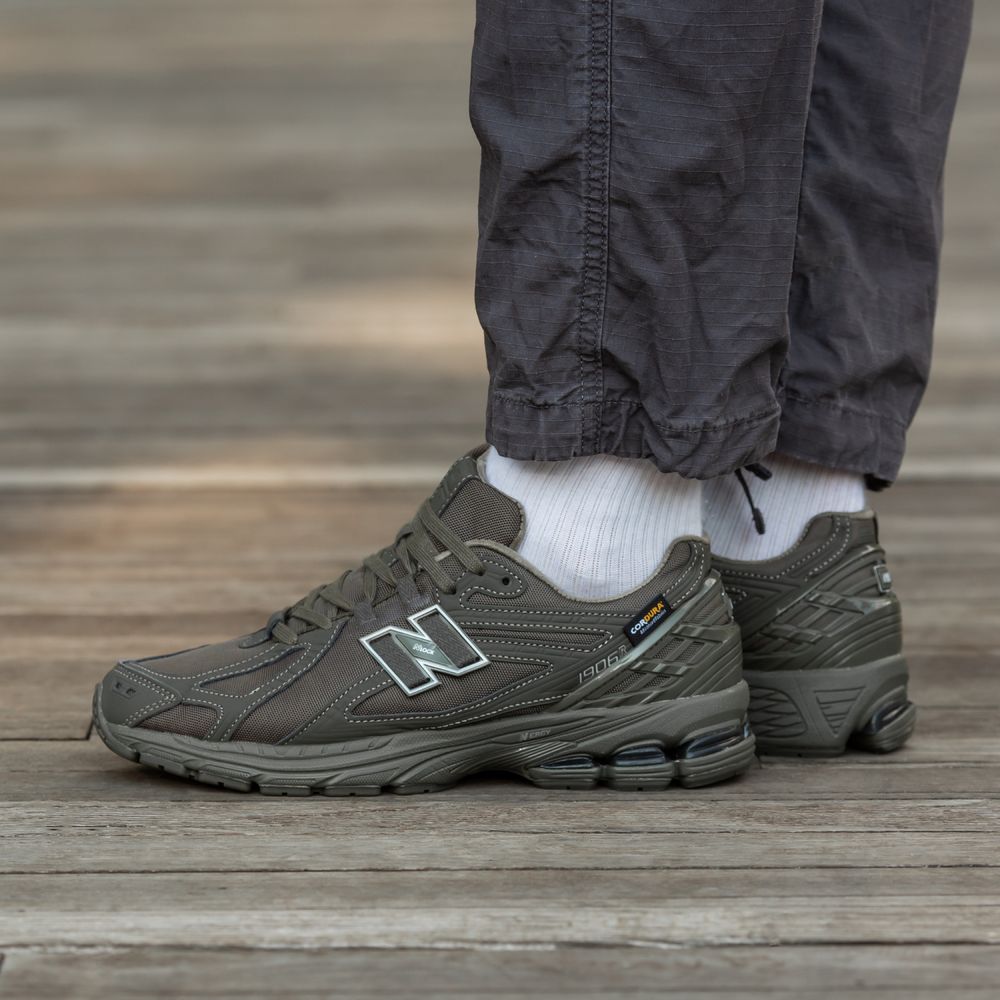 Чоловічі кросівки New Balance 1906R X Cordura