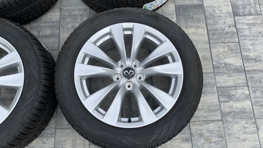 Nowe felgi Infiniti Q70 5x114,3 18 cali nowe opony zimowe Nokian