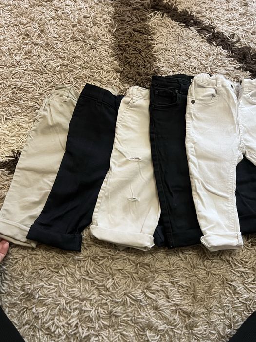 Віддам безкоштовно джинси на хлопчика