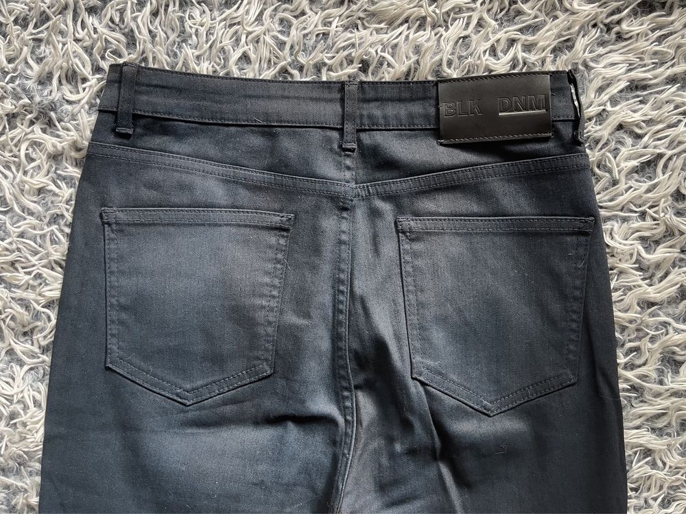 Jeansy woskowane czarne granat BLK DNM roz 28 nowe wysoki stan