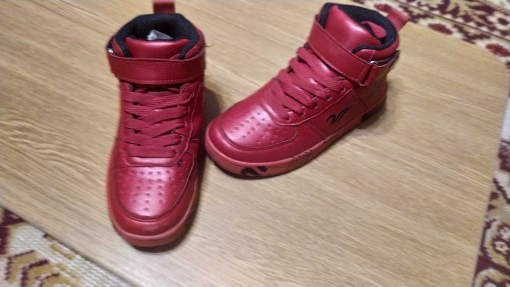 Ботинки на мальчика