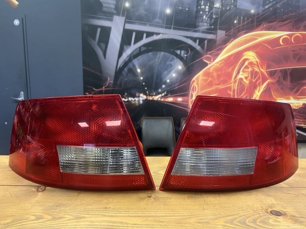 Lampy tyl audi a4 cabrio lewa i prawa