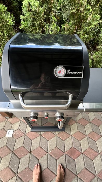 Sprzedam Gril gazowy