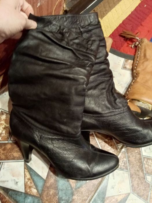 Продам сапоги кожа.