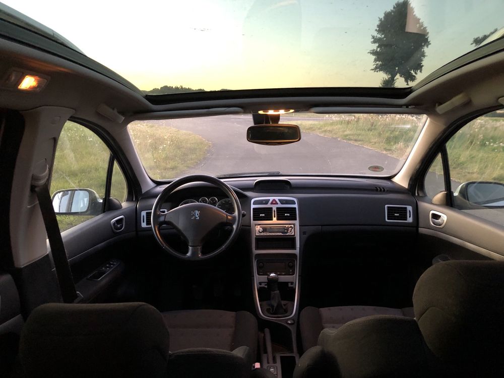Peugeot 307 * 1.6hdi 90 koni * bogate wyposażenie z Niemiec