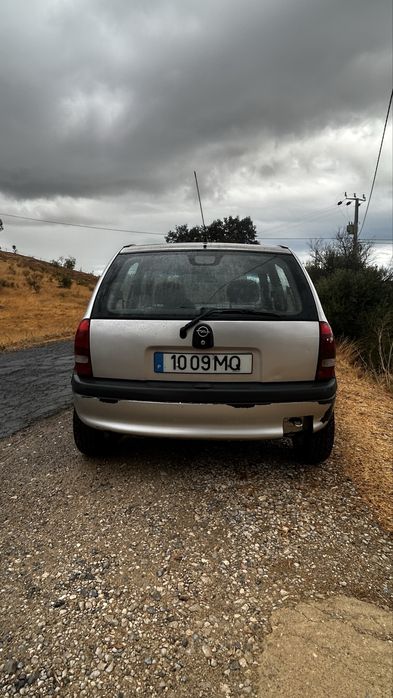 Opel Corsa 1.5 Isuzu 1999