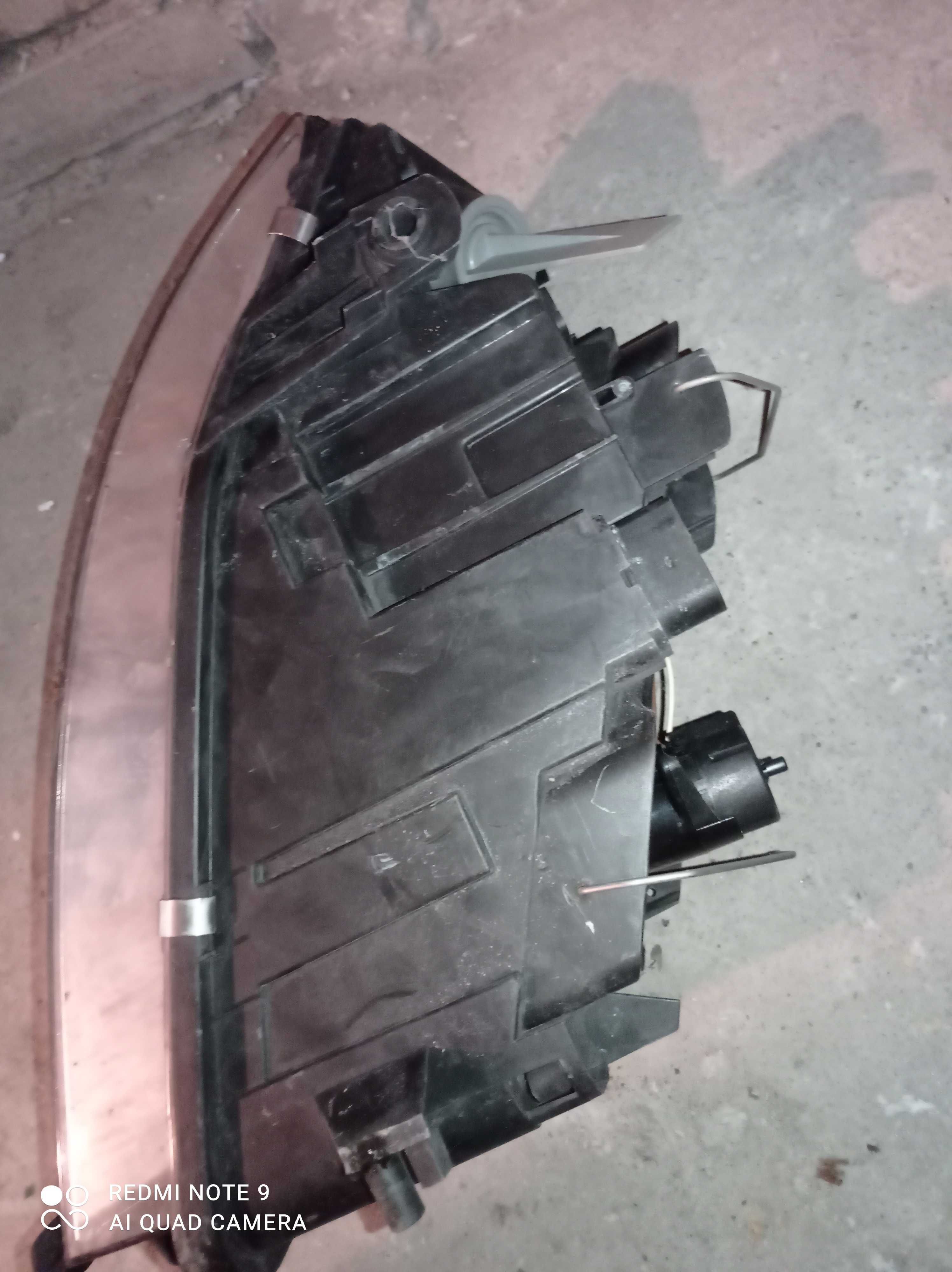 Lampa przód VW passat B5 lift lewa