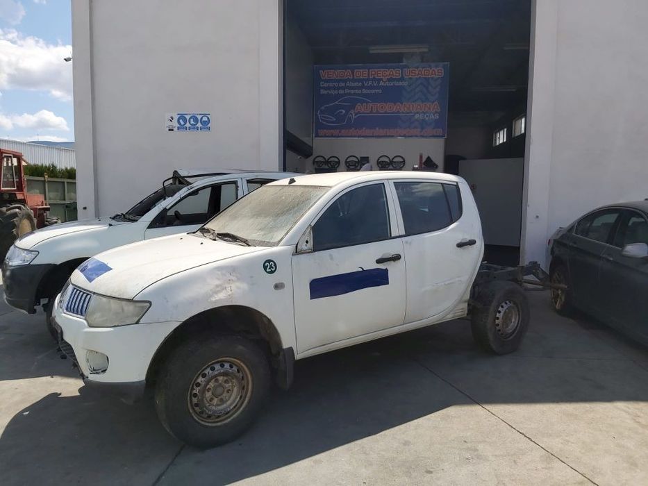 Mitsubishi L200 2.5 DI-D 2005 até 2015 ás peças