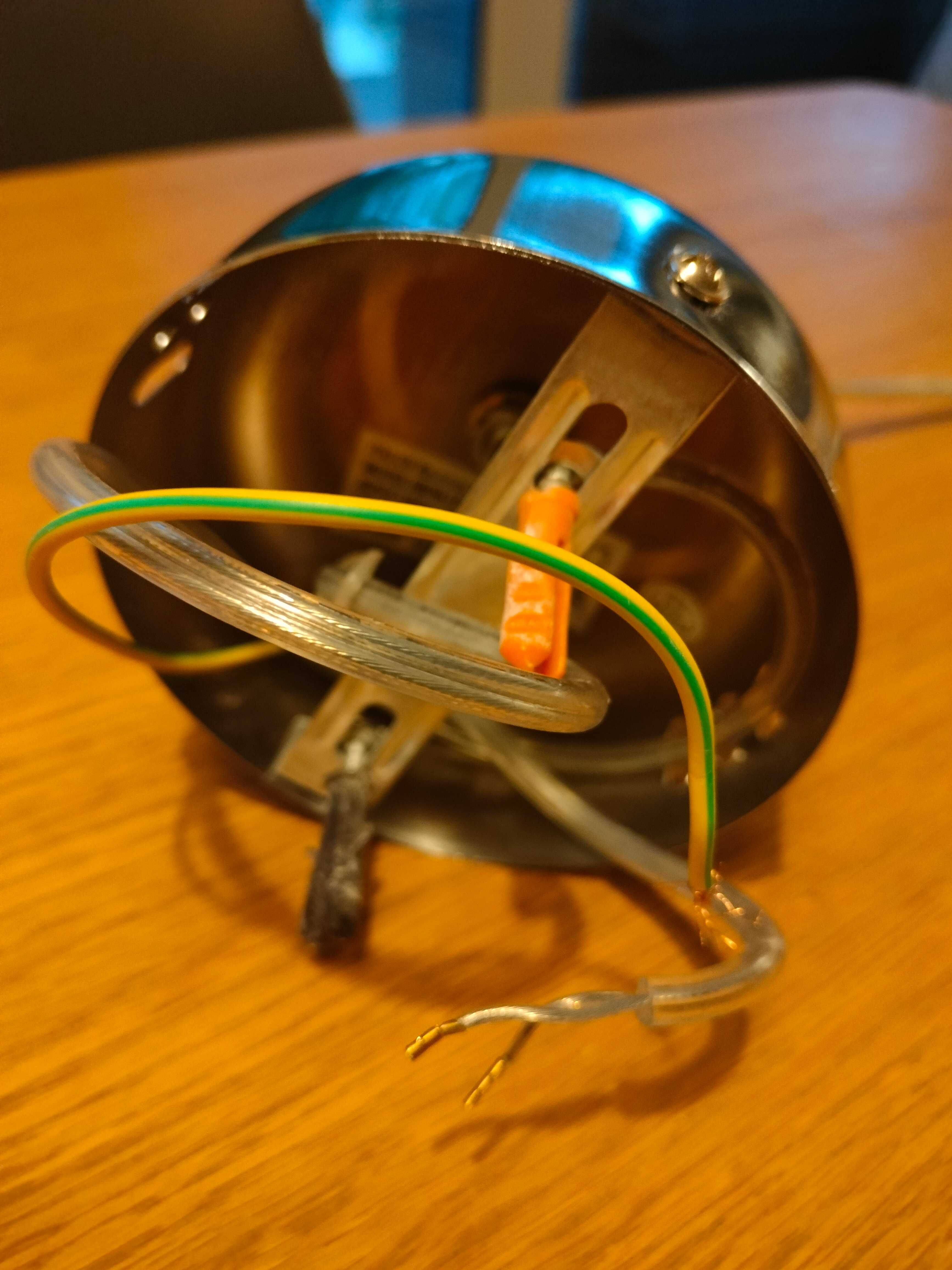 Lampa oświetleniowa wisząca