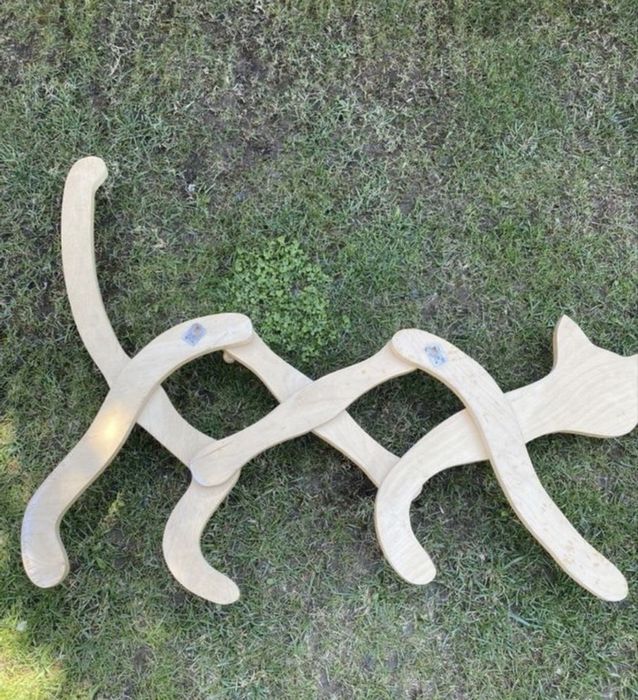 Wieszak kotek rozciągany