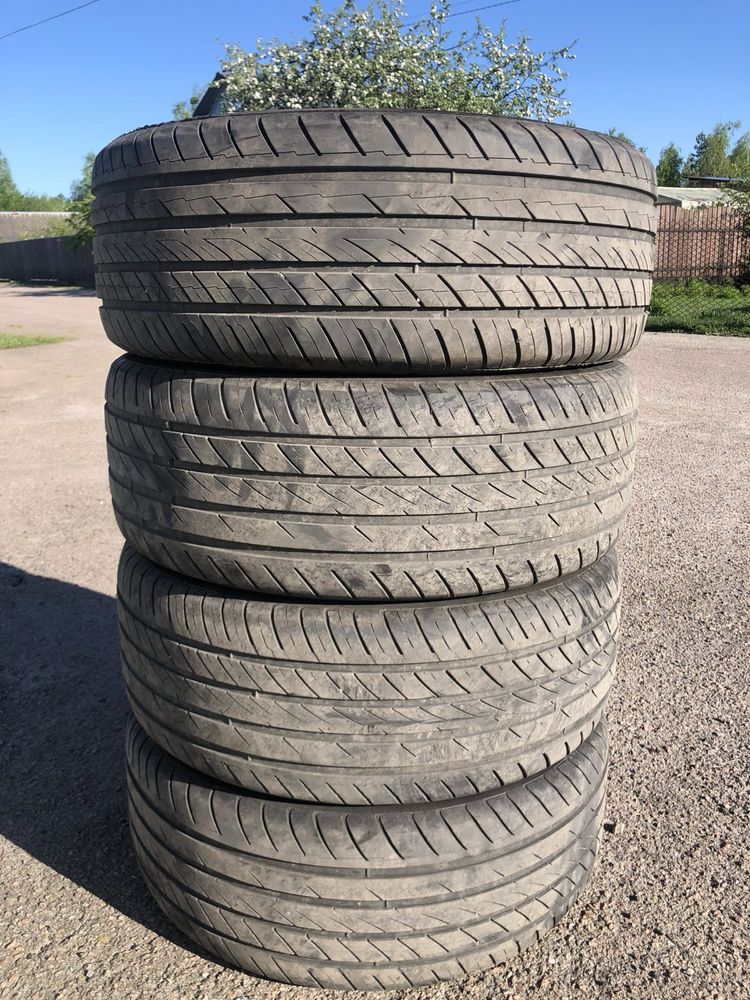 Колеса 215/55 R17 літні