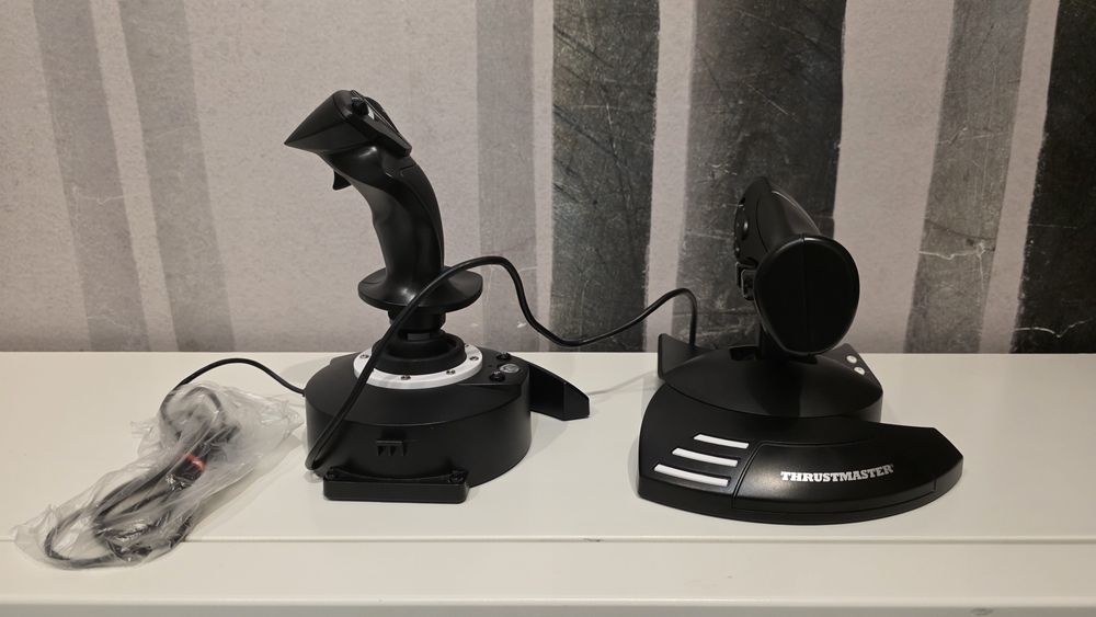 Joystick Thrustmaster T.FLight HOTAS One do Xbox Series X/S, Xbox One