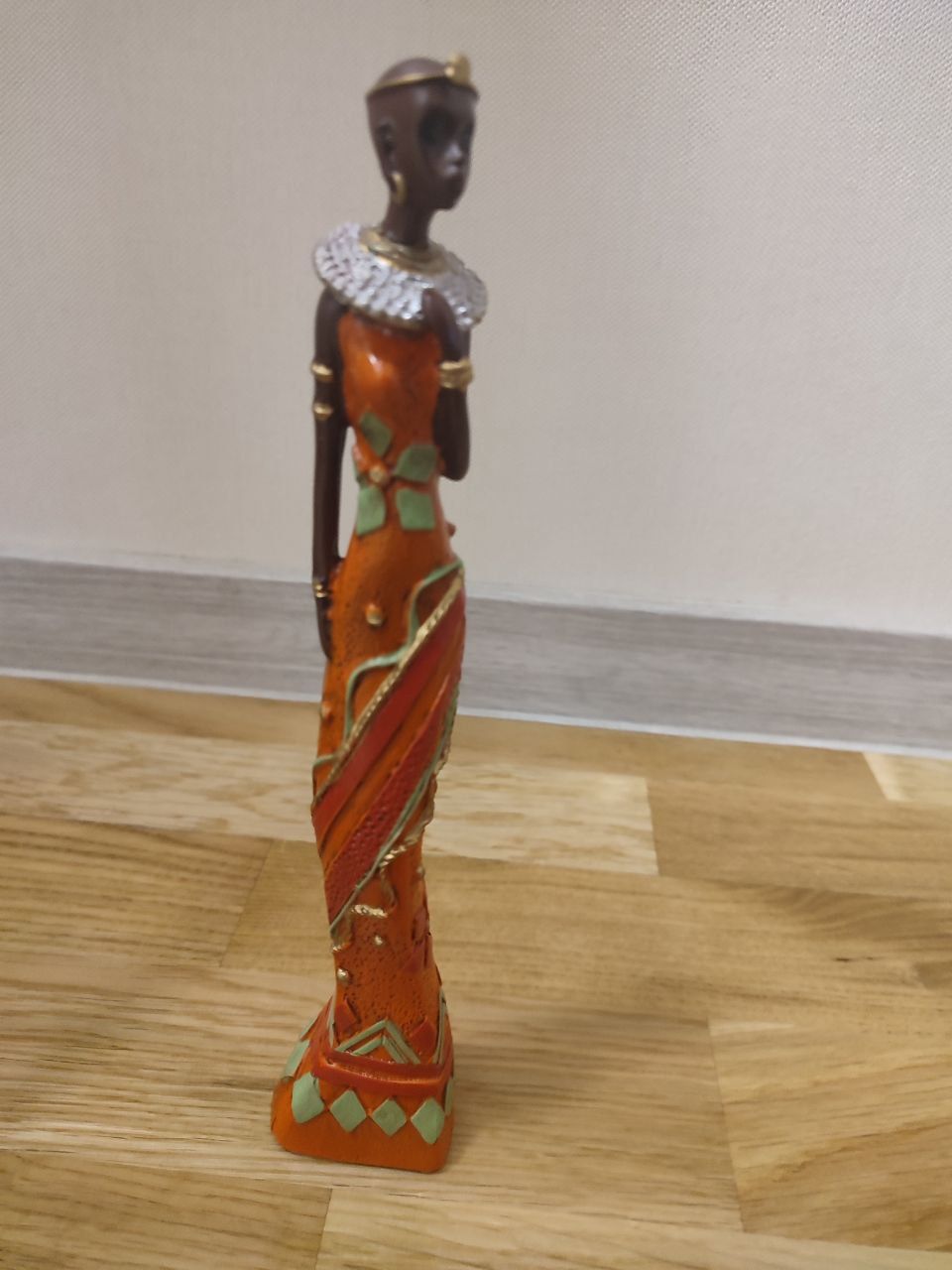Статуэтка негритянка African lady