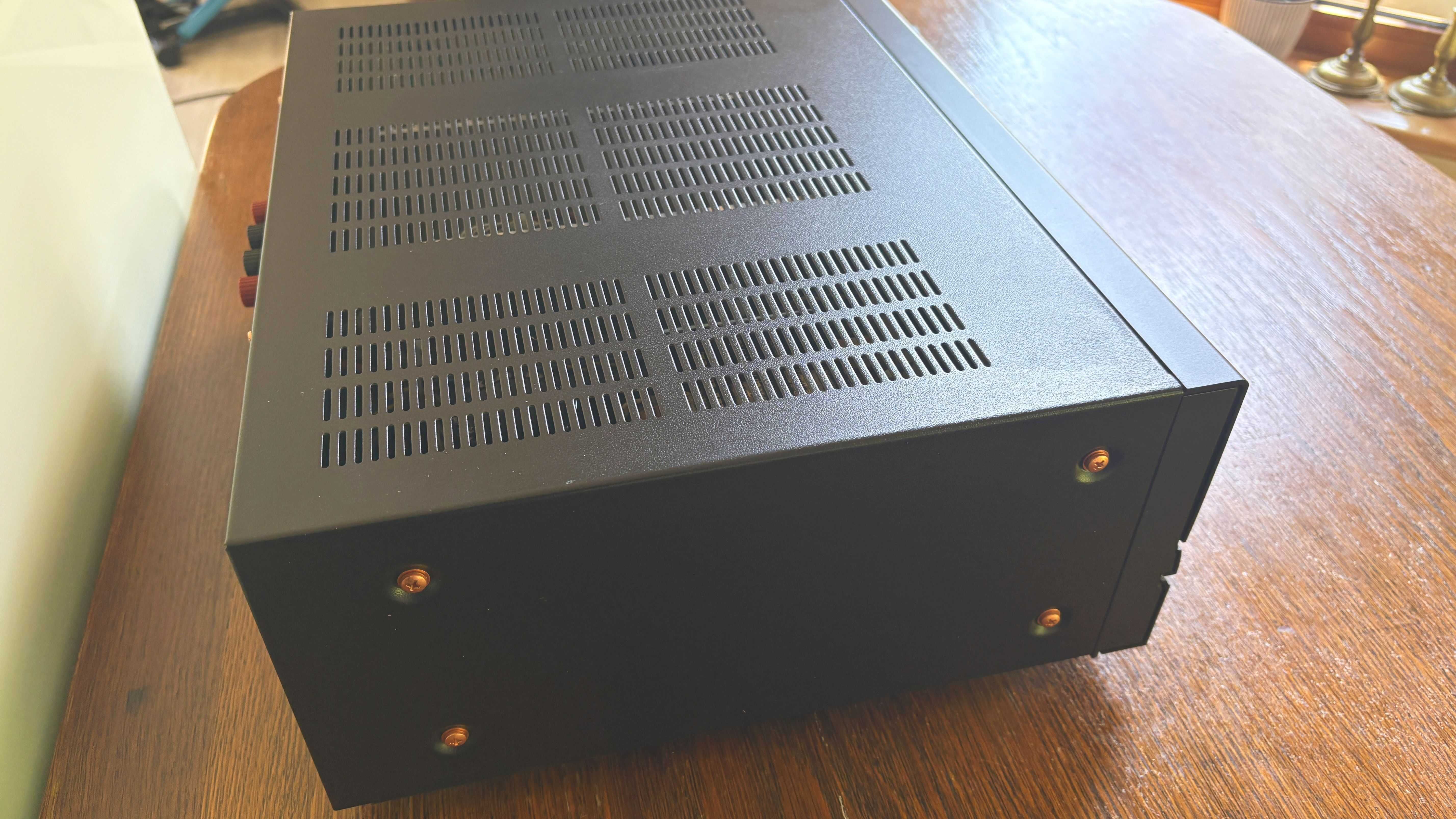 Wzmacniacz Marantz PM 82