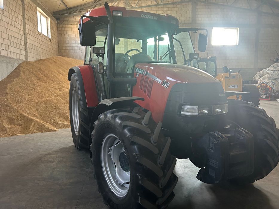 Case CS 95 Pro nie New Holland Zetor