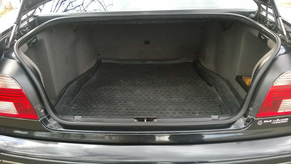 BMW 525 рестаил. механика. . 2002 г.