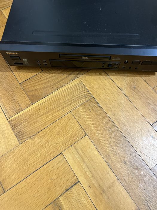 Odtwarzacz DVD Onkyo DV-SP302