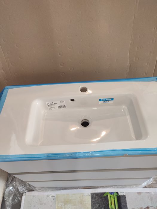 Нова тумба з раковиною Roca