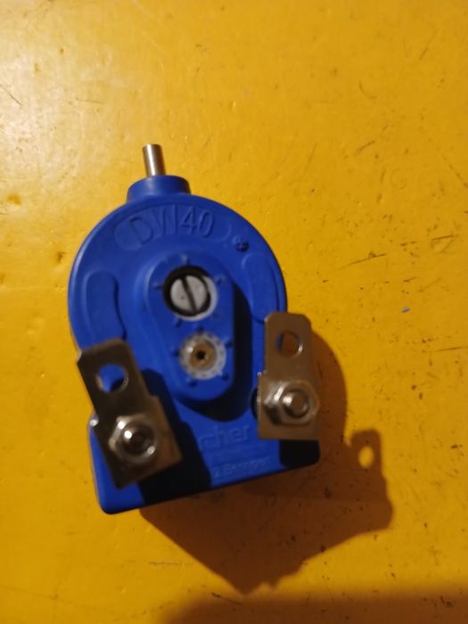 Włącznik cisnieniowy  DW 40