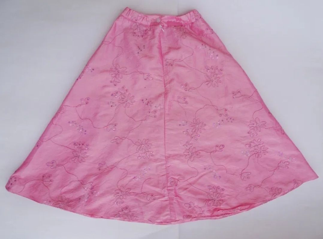 Różowa sukienka karnawałowa