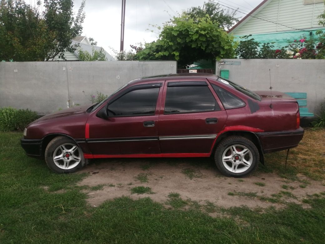 Продам обміняю опель вектра а 1.6