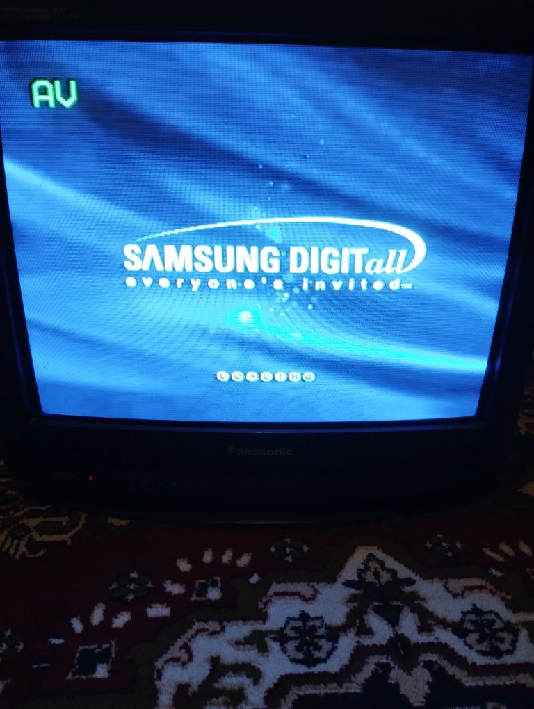 Продам телевізор PANASONIC TX-21F1T
