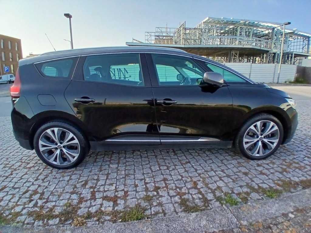 Renault Grand Scenic 1.5 dCI Hybrid Assist