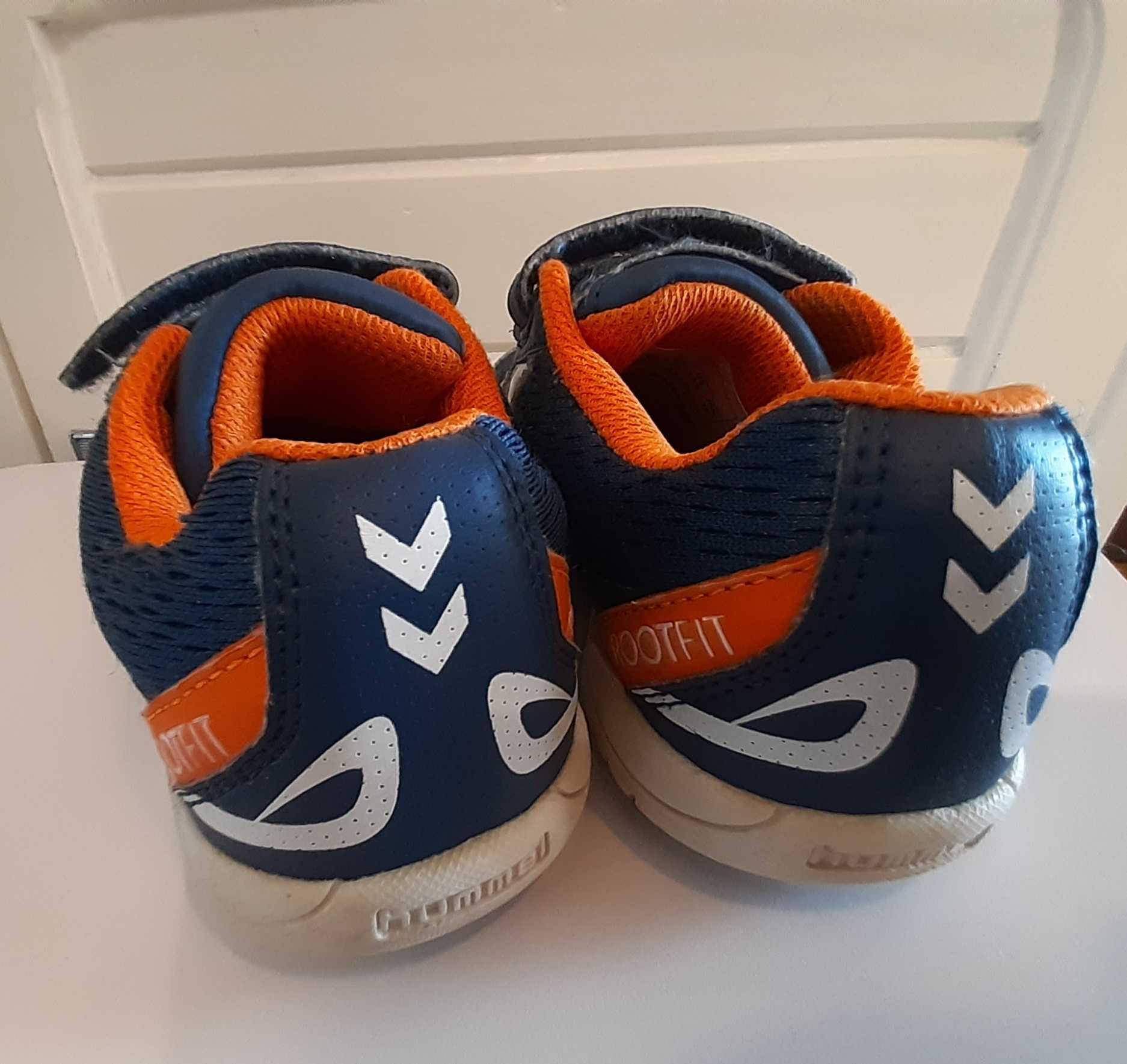 Buty butki sportowe hummel rozm. 30