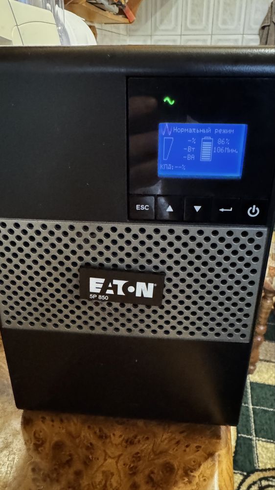 ДБЖ,УПС,Безперебійник Eaton 5p-850G