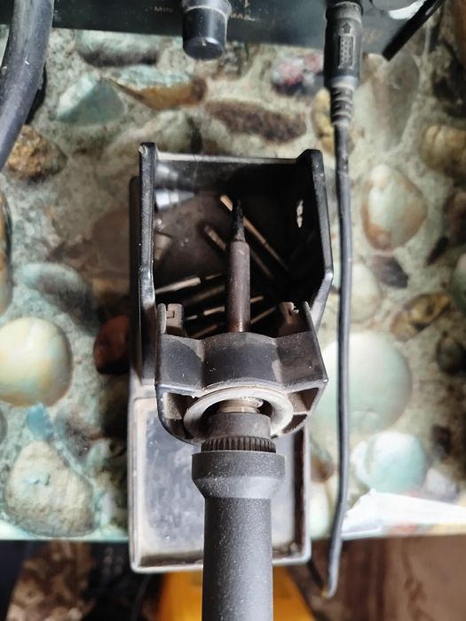 Паяльна станція LUKEY 852D +