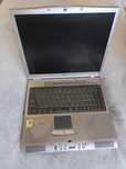 Laptop z lat 90-tych. Fujitsu BIBLO NE2/450LR Win 98, FDD, HDD 12GB,