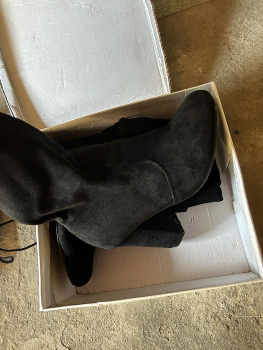 Ботфорди 36 розмір…….