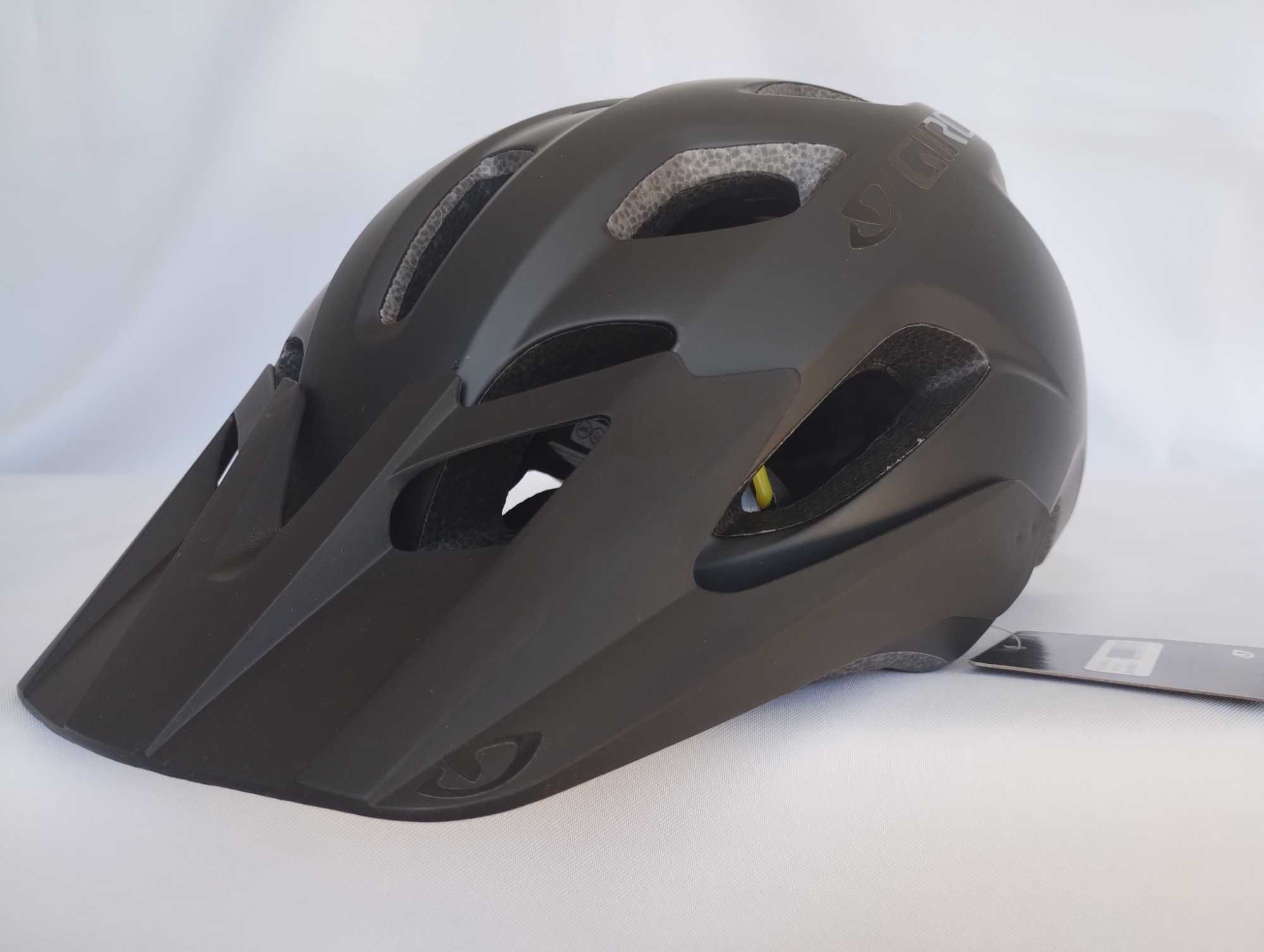 Kask rowerowy Giro Fixture Mips Matte Black M/L 54-61cm