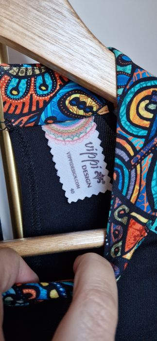 Sukienka mini czarna multikolor Vippi Design  L 40