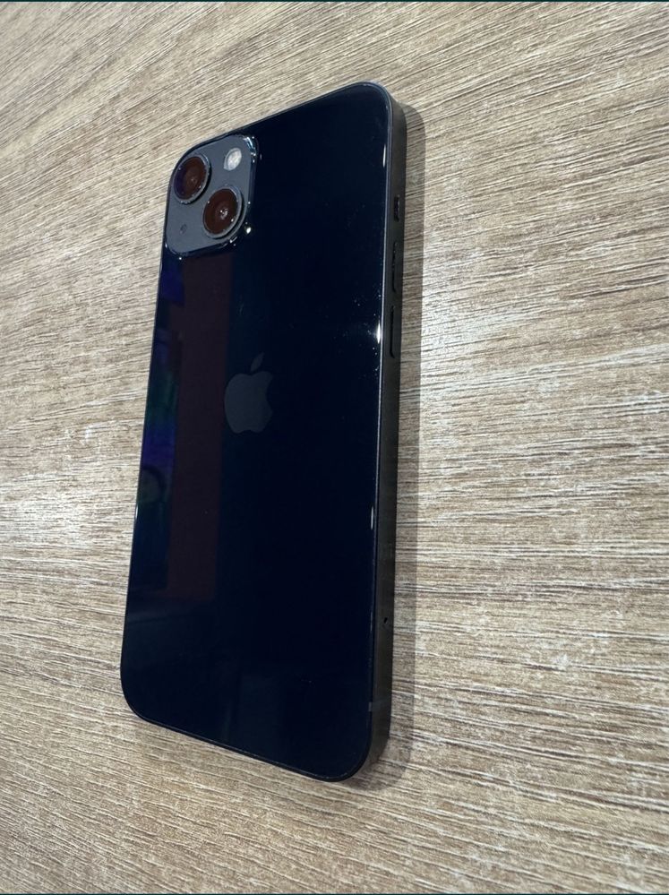 Продам Iphone 13 128 r-sim
