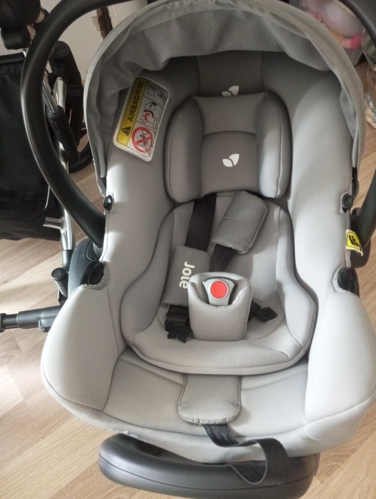 Wózek Bebetto Tito 3 w 1 plus isofix