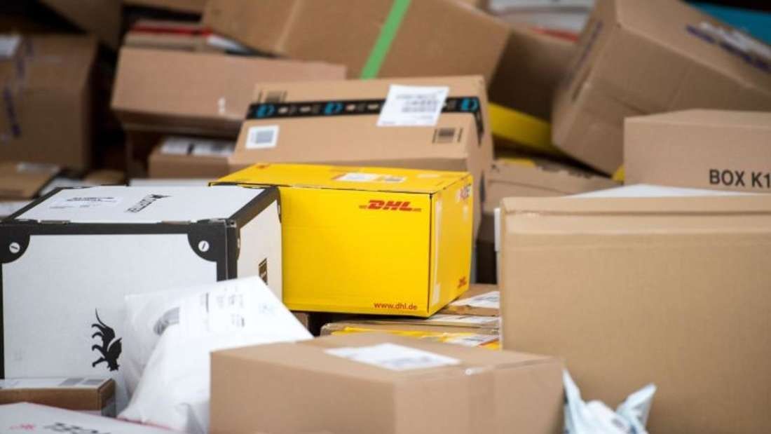 Paczki ze zwrotami DHL, Amazon - pakiet 12 paczek