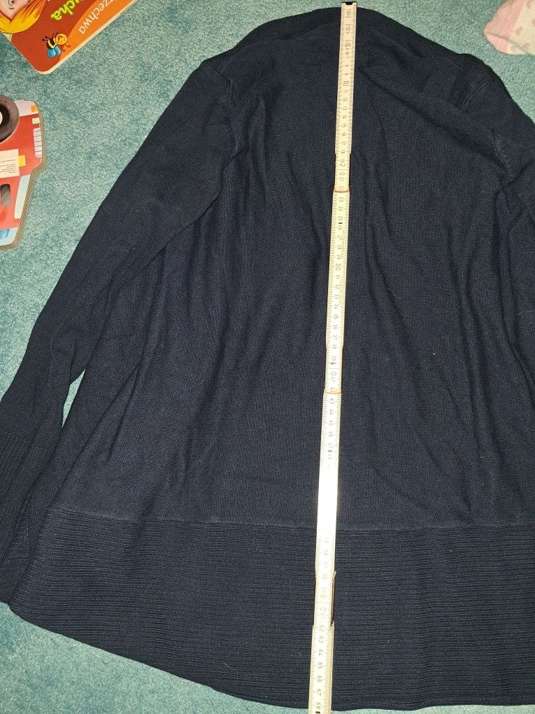 Granatowy sweter narzutka Reserved r. M