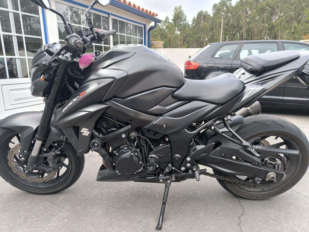 Suzuki GSX-S 750