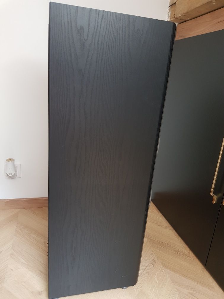 Kolumna podłogowe JBL E80