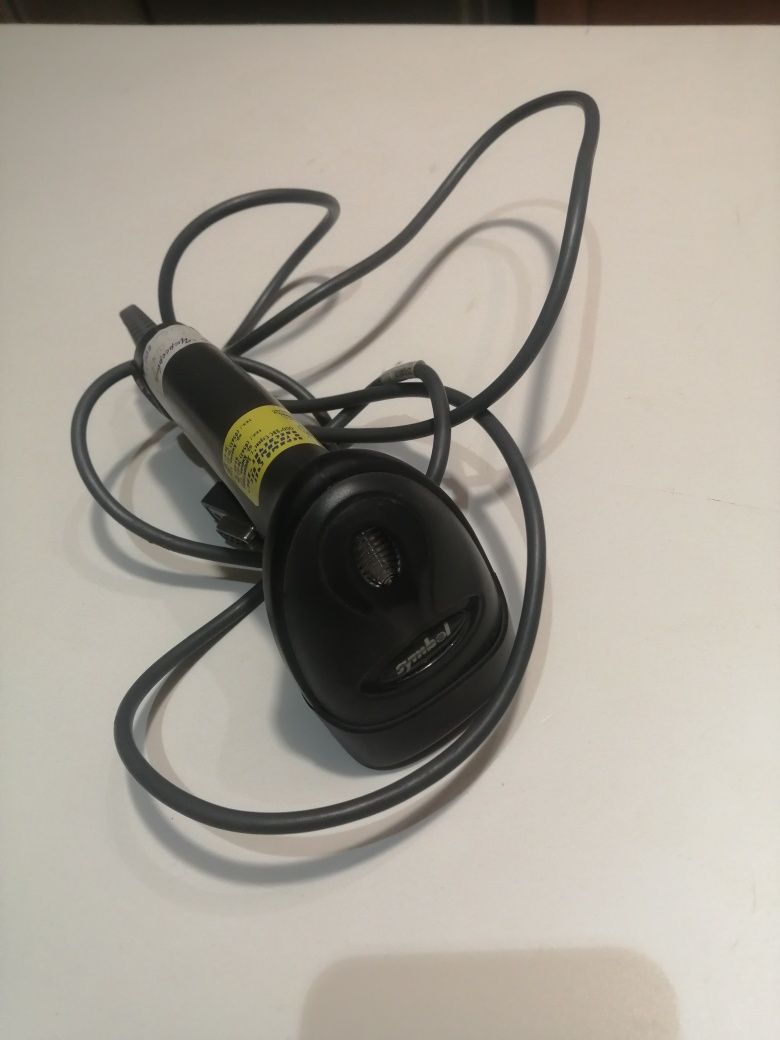 Сканер штрих кода SYMBOL LS2208.