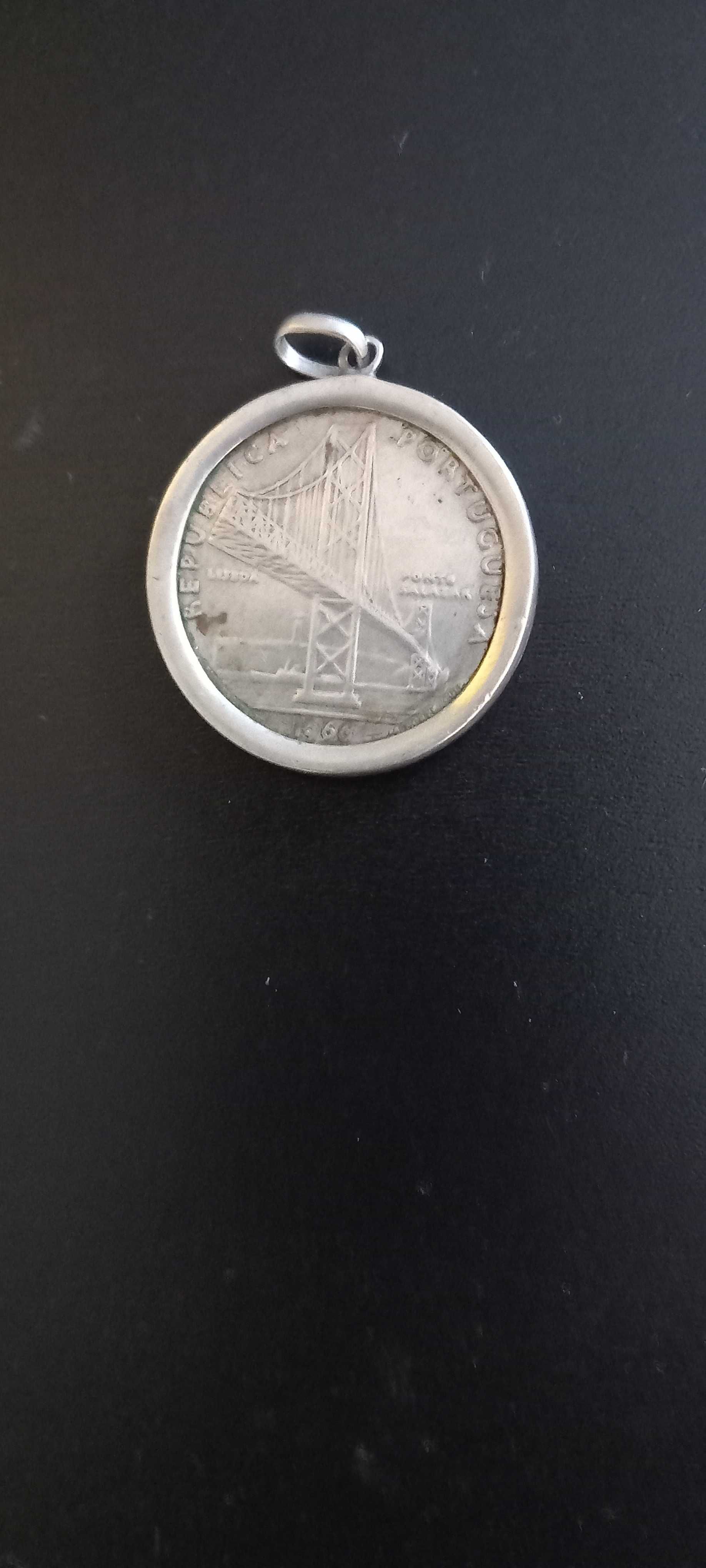 Moeda de 20 Escudos em Prata com Aro - PONTE SALAZAR - 1966 - Séc. XX