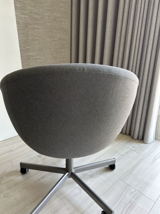 Cadeira escritório IKEA SKRUVSTA